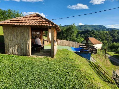 Seosko domacinstvo Radovanovic in Bajina Basta Seosko domacinstvo Radovanovic in Bajina Basta