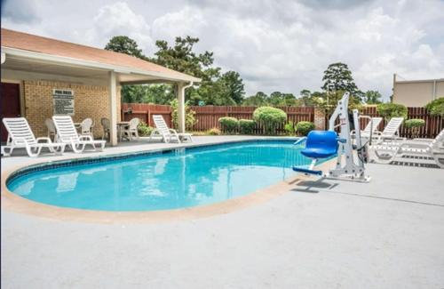 Days Inn by Wyndham Bastrop in Bastrop Days Inn by Wyndham Bastrop in Bastrop