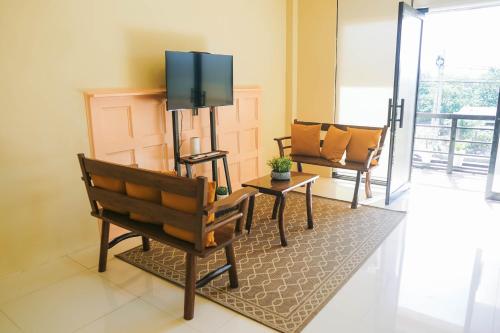 Lina Suites Deluxe Room 3 in Malaybalay Lina Suites Deluxe Room 3 in Malaybalay