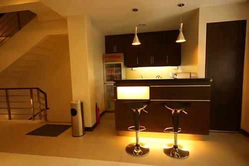 Olongapo Travel Lodge in Olongapo City Olongapo Travel Lodge in Olongapo City