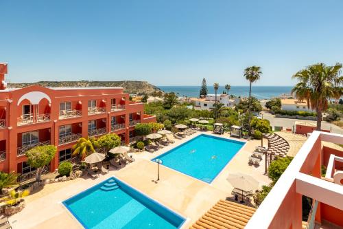 Swimmingpool, Belavista Da Luz - Wellness & Lifestyle Hotel in Lagos Swimmingpool, Belavista Da Luz - Wellness & Lifestyle Hotel in Lagos