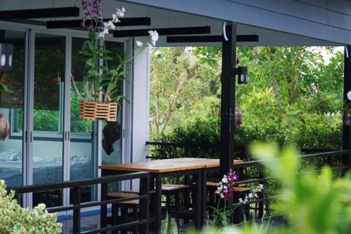 ฟ้ารีสอร์ต FAH Resort near Haui Sai Nuea Railway Station ฟ้ารีสอร์ต FAH Resort near Haui Sai Nuea Railway Station