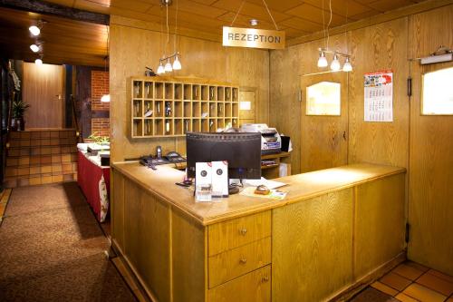 Фойє, Hotel Alter Wolf in Wolfsburg Фойє, Hotel Alter Wolf in Wolfsburg