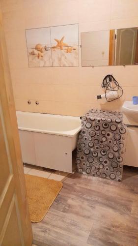 Two-Bedroom Apartment Pokrovskaya, 48 in Izyum Two-Bedroom Apartment Pokrovskaya, 48 in Izyum
