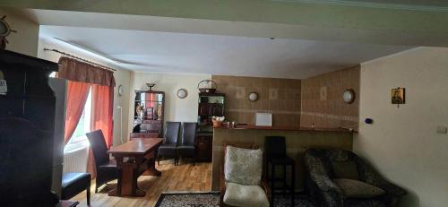 La mama Miha in Agigea La mama Miha in Agigea