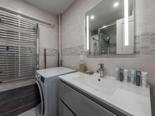 Appartement 40m² - 4 personnes - Courchevel Moriond - Skis aux pieds - FR-1-631-192 in Куршевель Appartement 40m² - 4 personnes - Courchevel Moriond - Skis aux pieds - FR-1-631-192 in Куршевель