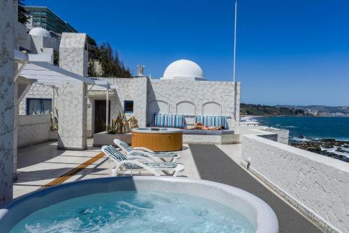 Pezsgőfürdő, Neruda Mar Suites Apartments in Renaca Beach Pezsgőfürdő, Neruda Mar Suites Apartments in Renaca Beach