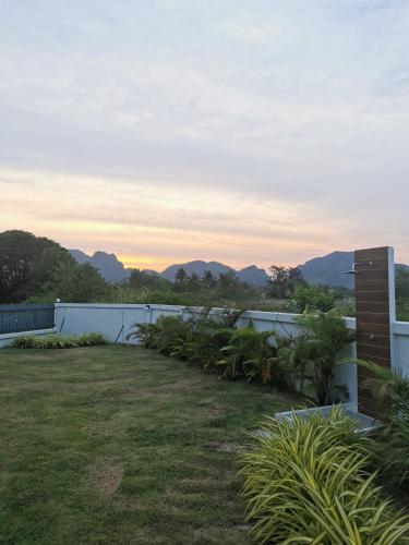Garden, Pool Villa Mountainview near Chulapornratchawittayalai Petchaburi School Garden, Pool Villa Mountainview near Chulapornratchawittayalai Petchaburi School