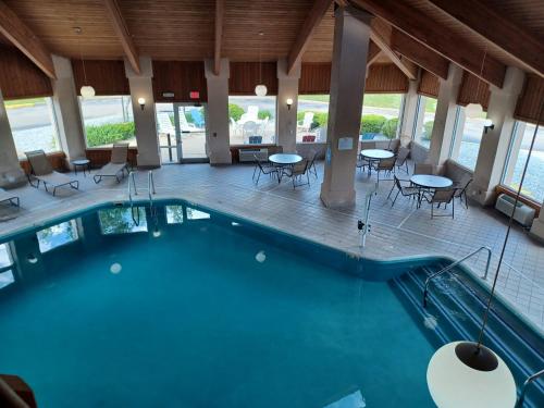 Baymont by Wyndham Freeport in Freeport (IL) Baymont by Wyndham Freeport in Freeport (IL)