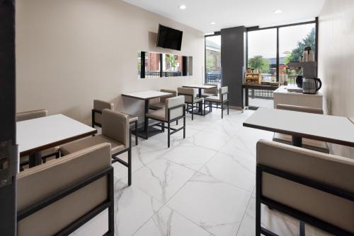 식음료(F&B), Days Inn by Wyndham Staten Island in 스테이텐 아일랜드 식음료(F&B), Days Inn by Wyndham Staten Island in 스테이텐 아일랜드