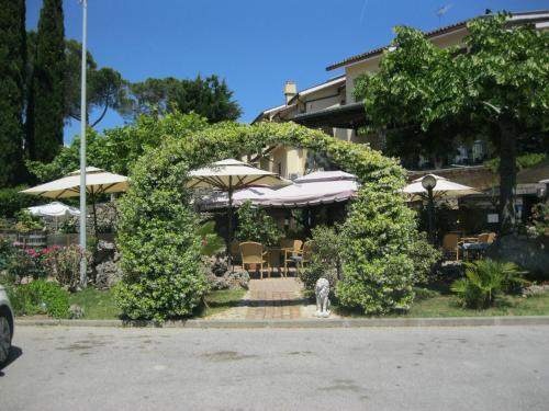 فندق روزاتي (Hotel Rosati) in Chiusi فندق روزاتي (Hotel Rosati) in Chiusi