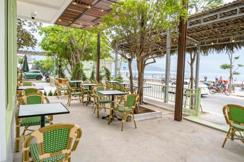 B&H Villa - Villa has swimming pool in Lang Co B&H Villa - Villa has swimming pool in Lang Co