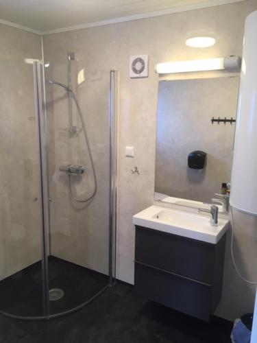 Røldal Hyttegrend & Camping in Roldal Røldal Hyttegrend & Camping in Roldal