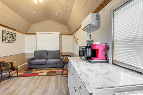 Montezuma Vacation Rental with Fire Pit Access! in Гриннелл (Айова) Montezuma Vacation Rental with Fire Pit Access! in Гриннелл (Айова)