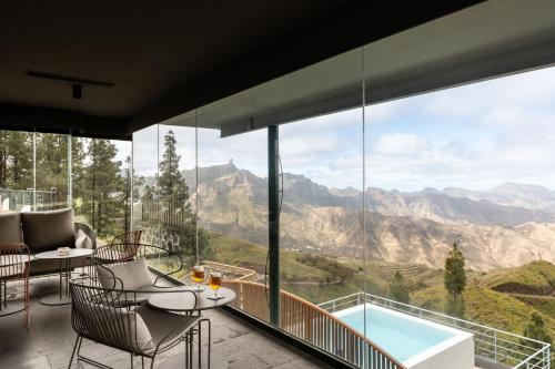 酒吧/高級酒吧, 克魯茲德特赫達旅館 (Parador de Cruz De Tejeda) in 大加那利島 酒吧/高級酒吧, 克魯茲德特赫達旅館 (Parador de Cruz De Tejeda) in 大加那利島