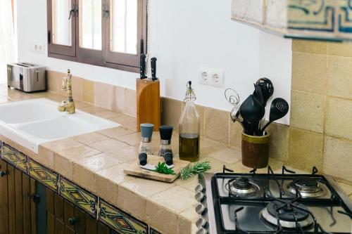 Konyha, Casa Paraíso (Casa Paraiso) in Jimena De La Frontera Konyha, Casa Paraíso (Casa Paraiso) in Jimena De La Frontera