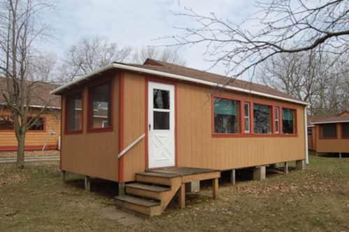 Exterior view, Camp Caledonia in Oswegatchie (NY) Exterior view, Camp Caledonia in Oswegatchie (NY)