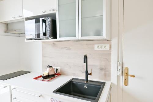 Appartement Cosy and Quiet Villette Paris in Le Pre-Saint-Gervais Appartement Cosy and Quiet Villette Paris in Le Pre-Saint-Gervais