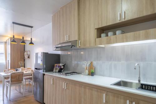 Kitchen, CasaCalivil Nuvali 200mbps WiFi Netflix PS4 in Canlubang Kitchen, CasaCalivil Nuvali 200mbps WiFi Netflix PS4 in Canlubang