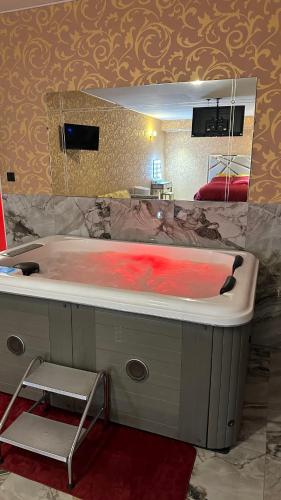 Le Palais du Khalif in Fabregues Le Palais du Khalif in Fabregues