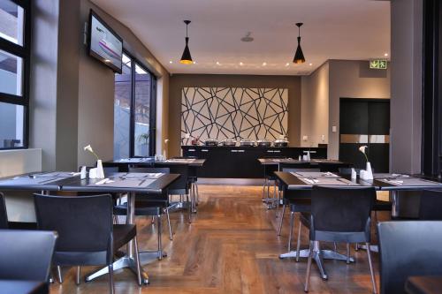 Restaurant, Inani Hotels Morningstar in Pretoria Restaurant, Inani Hotels Morningstar in Pretoria