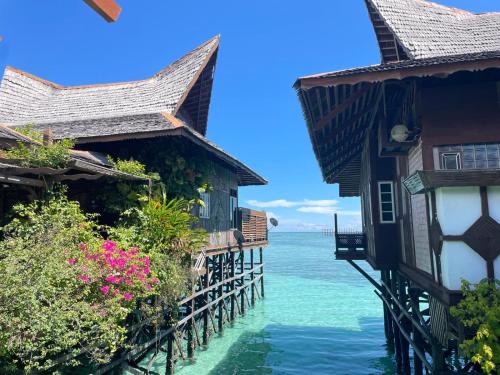 MABUL WATER BUNGALOWS - STANDALONE CHALET- INCLUSIVE of FOOD & BEVERAGE, AIRPORT TRANSPORTATION, SNO in เกาะมาบุล MABUL WATER BUNGALOWS - STANDALONE CHALET- INCLUSIVE of FOOD & BEVERAGE, AIRPORT TRANSPORTATION, SNO in เกาะมาบุล
