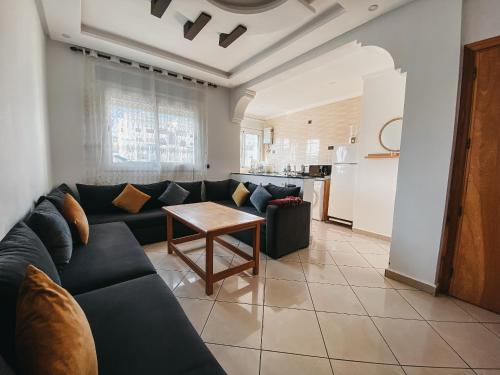 Enjoy Your Vacation Here, 1 min to The Beach, Only for families !! in 말틸 Enjoy Your Vacation Here, 1 min to The Beach, Only for families !! in 말틸