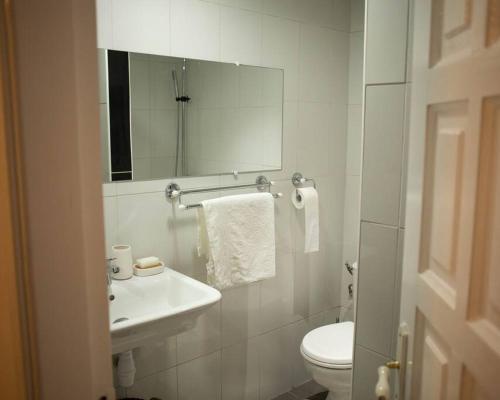 Blue Home T2 Location meublée (Blue Home T2 Location meublee) in 麥多里 Blue Home T2 Location meublée (Blue Home T2 Location meublee) in 麥多里