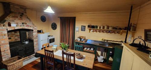 Historic Shearers Quarters in มังกาเวคา Historic Shearers Quarters in มังกาเวคา