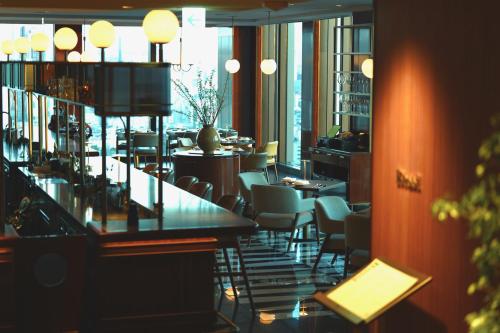 Food and beverages, The AOYAMA GRAND Hotel in Aoyama and Omotesando Food and beverages, The AOYAMA GRAND Hotel in Aoyama and Omotesando
