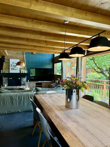 Grand chalet a la montagne in La Bourgeat Grand chalet a la montagne in La Bourgeat