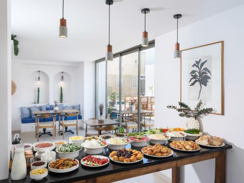 Food and beverages, Cumbalıca Garden Hotel in Cesme Food and beverages, Cumbalıca Garden Hotel in Cesme