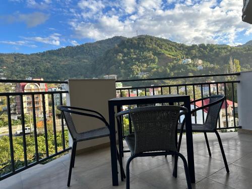 Gonio N301 Beach front apartment , Mountain view