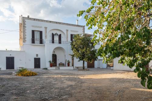 Masseria La Presentina in Santa Teresa Masseria La Presentina in Santa Teresa