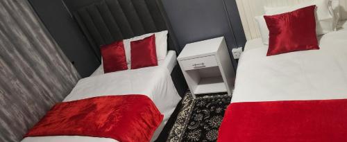 Excel accommodation near Cape Town International Airport Excel accommodation near Cape Town International Airport