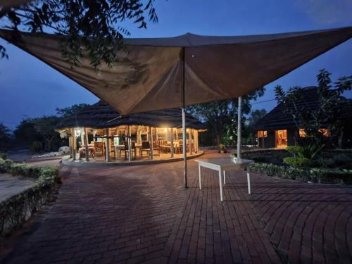 Balkon/teras, Heritage Safari Lodge in Masindi Balkon/teras, Heritage Safari Lodge in Masindi