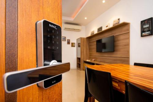 Modernidade e Estilo: Apartamento 2 Qts + Garagem in Laranjeiras Modernidade e Estilo: Apartamento 2 Qts + Garagem in Laranjeiras