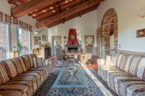 Létesítmények, Antico Casale Vignale stunning view and pool in Vignale Monferrato Létesítmények, Antico Casale Vignale stunning view and pool in Vignale Monferrato