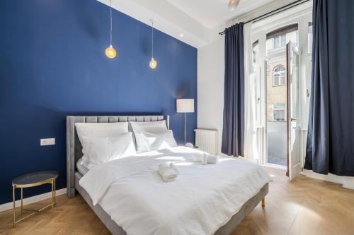 D58 - Grand Boulevard Royal Apartment - Best Location by BQA