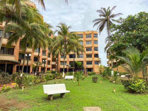 정원, Apartamento en tucacas Cocotero mar 2 con la playa a tus pies in 투카카스 정원, Apartamento en tucacas Cocotero mar 2 con la playa a tus pies in 투카카스