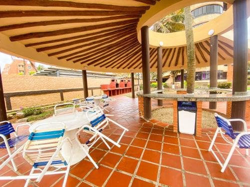 시설, Apartamento en tucacas Cocotero mar 2 con la playa a tus pies in 투카카스 시설, Apartamento en tucacas Cocotero mar 2 con la playa a tus pies in 투카카스