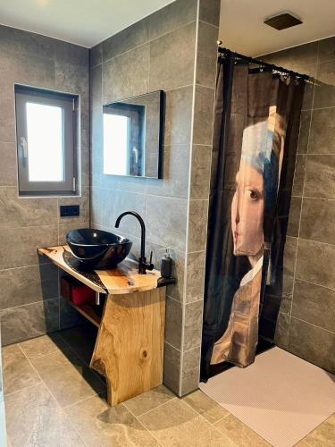 Bathroom, Zilte zee in Geersdijk Bathroom, Zilte zee in Geersdijk