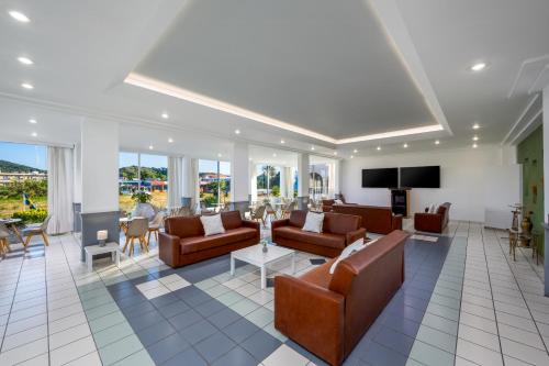 Food and beverages, Bayside Hotel Katsaras in Petaloudes Food and beverages, Bayside Hotel Katsaras in Petaloudes
