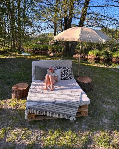 Glampingtalt, privat omrade, 3 mil utanfor Orebro in Fjugesta Glampingtalt, privat omrade, 3 mil utanfor Orebro in Fjugesta