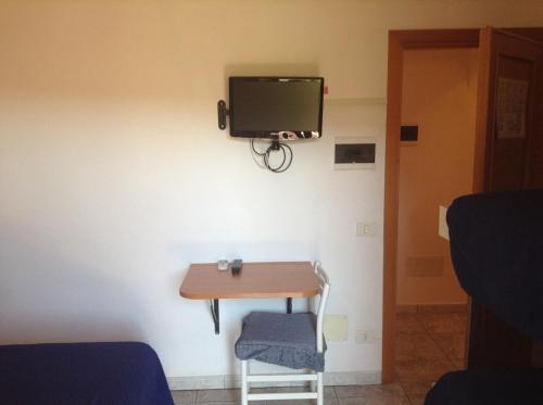 This photo about Hotel La Rosa shared on HyHotel.com