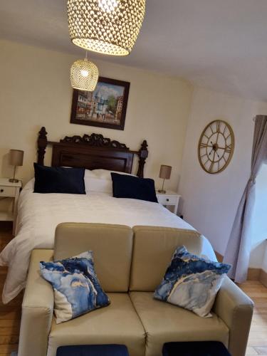 The Nu Place Suite in Cloonalour The Nu Place Suite in Cloonalour