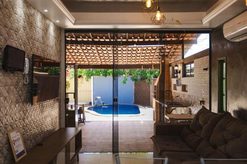 Casa com Piscina e Churrasqueira em Búzios | E 02 (Casa com Piscina e Churrasqueira em Buzios | E 02) in 폰타 제 망기뇨스 Casa com Piscina e Churrasqueira em Búzios | E 02 (Casa com Piscina e Churrasqueira em Buzios | E 02) in 폰타 제 망기뇨스