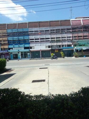 Chao33601 in Kosamphi Nakhon Chao33601 in Kosamphi Nakhon