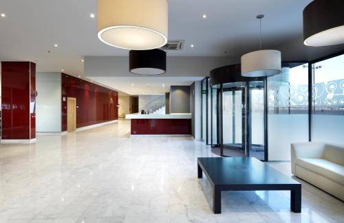 大堂, 薩拉戈薩歐洲之星酒店 (Hotel Eurostars Zaragoza) in 薩拉戈薩近中心 大堂, 薩拉戈薩歐洲之星酒店 (Hotel Eurostars Zaragoza) in 薩拉戈薩近中心