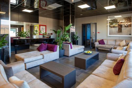 Lobby, Tiby Hotel in Modena Lobby, Tiby Hotel in Modena